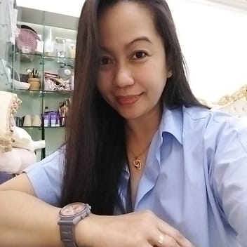 Pinky, Filipino nanny, in Dubai