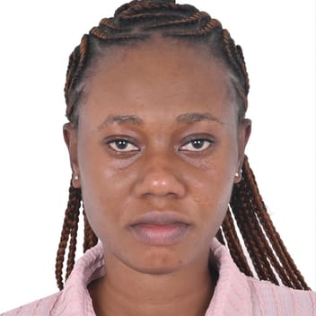 Edna , Ghanaian nanny, in Dubai