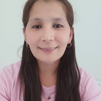 Janeth, Filipino maid, in Dubai