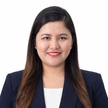 Mae, Filipino nanny, in Makkah