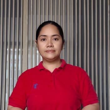 Aiza, Filipino maid, in Saudi Arabia