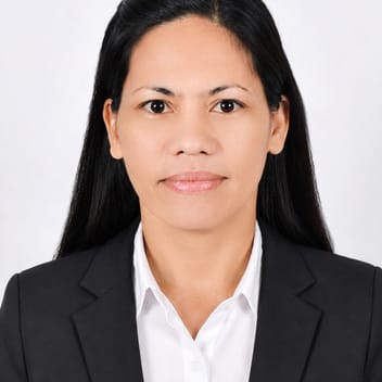 Joan, Filipino maid, in Dubai