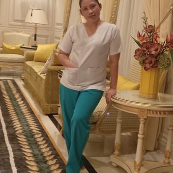 Victoria , Filipino nanny, in Qatar