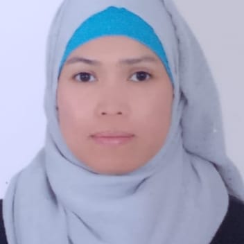 Trily, Filipino maid, in Abu Dhabi