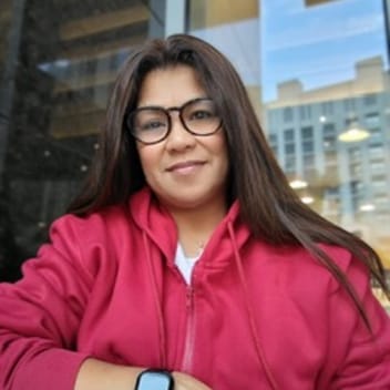 JOSEPHINE, Filipino nanny, in Dubai