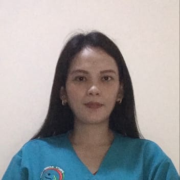 Loreen, Filipino nanny, in Dubai