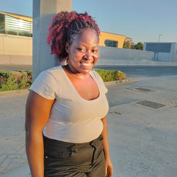 Emily , Kenyan nanny, in Dubai