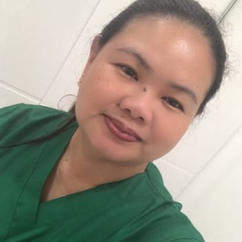 Angelita, Filipino nanny, in Dubai