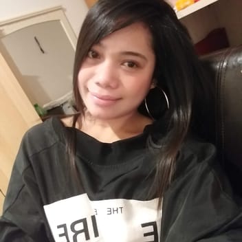 Fe, Filipino elder-care worker, in Saudi Arabia