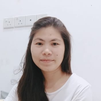 Ma Glaisa, Filipino nanny, in Dubai