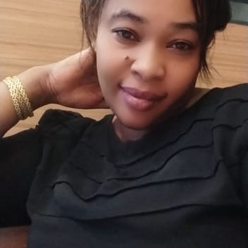Joyce, Kenyan driver, in Qatar