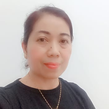 Alma, Filipino nanny, in Dubai