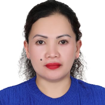 Mischelle, Filipino maid, in Dubai