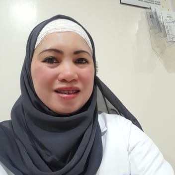 Jenelyn, Filipino nanny, in Jeddah