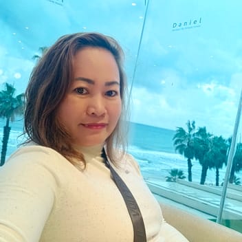 Vilma, Filipino maid, in Dubai