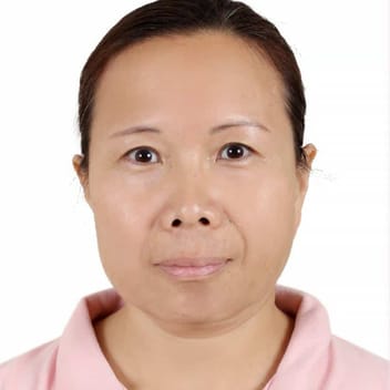 Marites, Filipino nanny, in Dubai