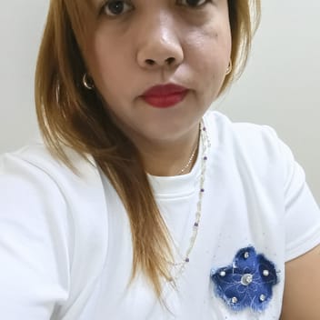 Ruchell, Filipino maid, in Ras Al Khaimah