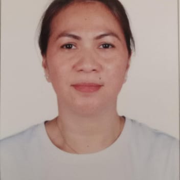 elizabeth, Filipino maid, in Dubai