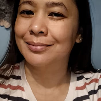 Racquel, Filipino maid, in Dubai