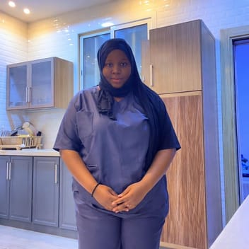 Mary, Kenyan nanny, in Riyadh