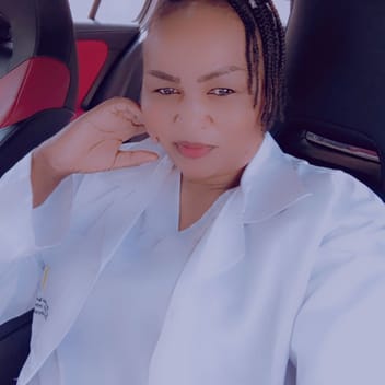 Lucy , Kenyan nanny, in Riyadh