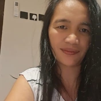 Miriam, Filipino elder-care worker, in Jeddah
