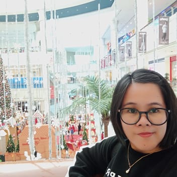 Celma, Filipino maid, in Dubai