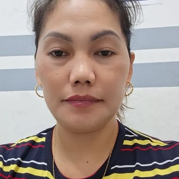 Jinellyn, Filipino nanny, in Dubai
