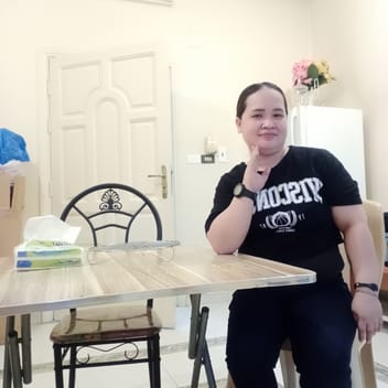 Rhea, Filipino maid, in Jeddah
