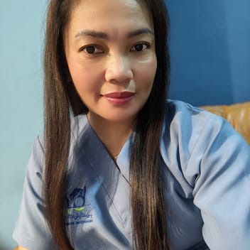 Babylyn, Filipino nanny, in Qatar
