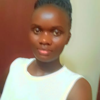 Grace , Kenyan nanny, in Qatar