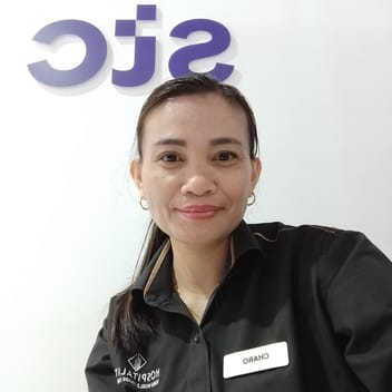 charo, Filipino nanny, in Dubai
