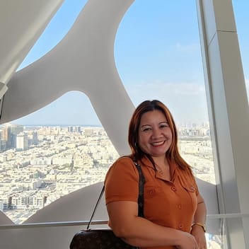 Mengie, Filipino nanny, in Dubai