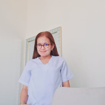 Maricar, Filipino nanny, in Dubai