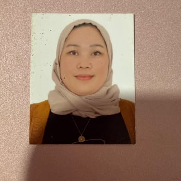 Lambac, Filipino nanny, in the UAE