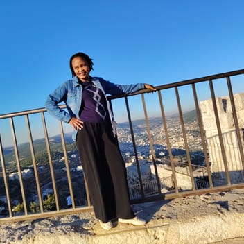 Mary, Kenyan nanny, in Dubai