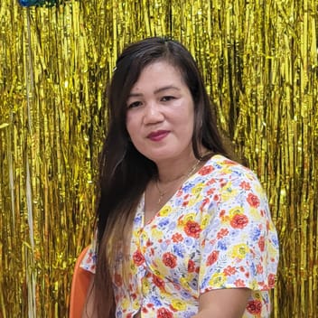 Liezel, Filipino nanny, in Dubai