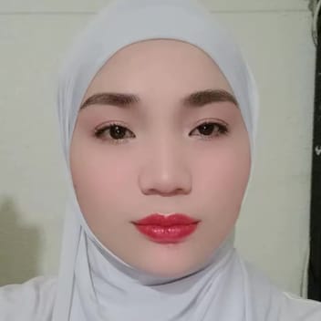 Noemi, Filipino nanny, in Dammam