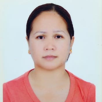 Racquel , Filipino nanny, in Dubai