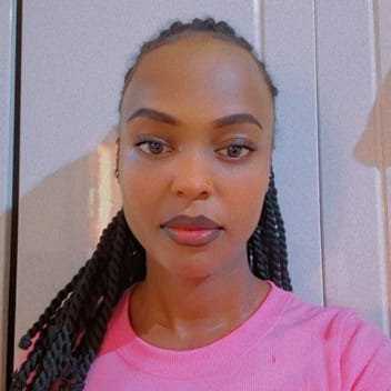 Evalyn , Kenyan maid, in Riyadh
