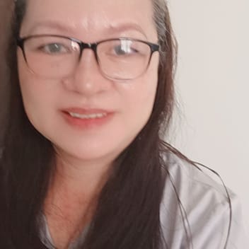 Gween, Filipino elder-care worker, in Riyadh