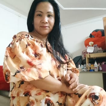 Mary Ann, Filipino maid, in Riyadh