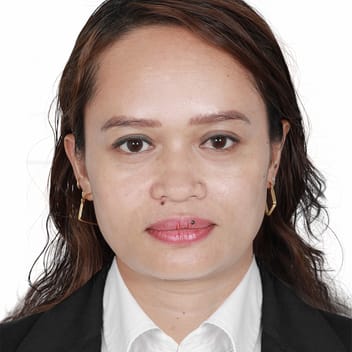 Rachel, Filipino maid, in Abu Dhabi
