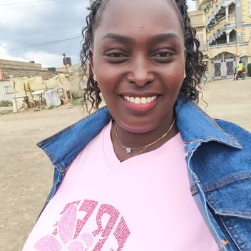 Nancy, Kenyan nanny, in Abu Dhabi