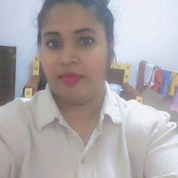 Dilrukshi, Sri Lankan nanny, in Riyadh