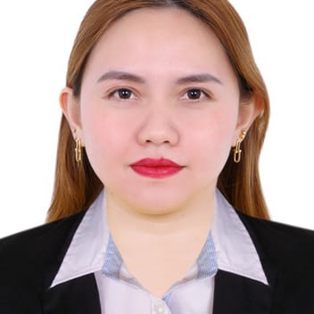 Joan, Filipino maid, in Dubai