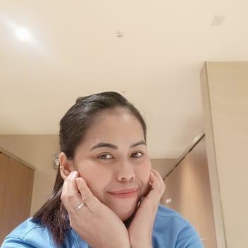 Anabelle , Filipino maid, in Dubai