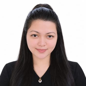 Maricar, Filipino nanny, in Jeddah