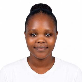 Zipporah , Kenyan nanny, in Qatar