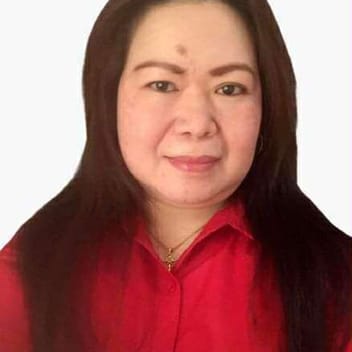 Francia , Filipino elder-care worker, in Abu Dhabi